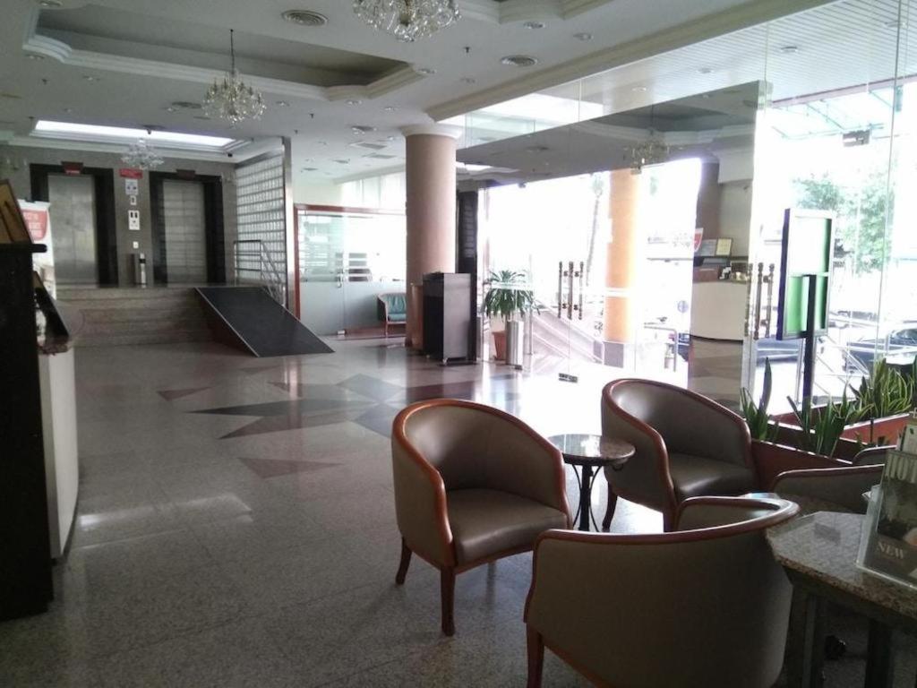 Hotel Zamburger Wira Kuala Lumpur Exterior foto